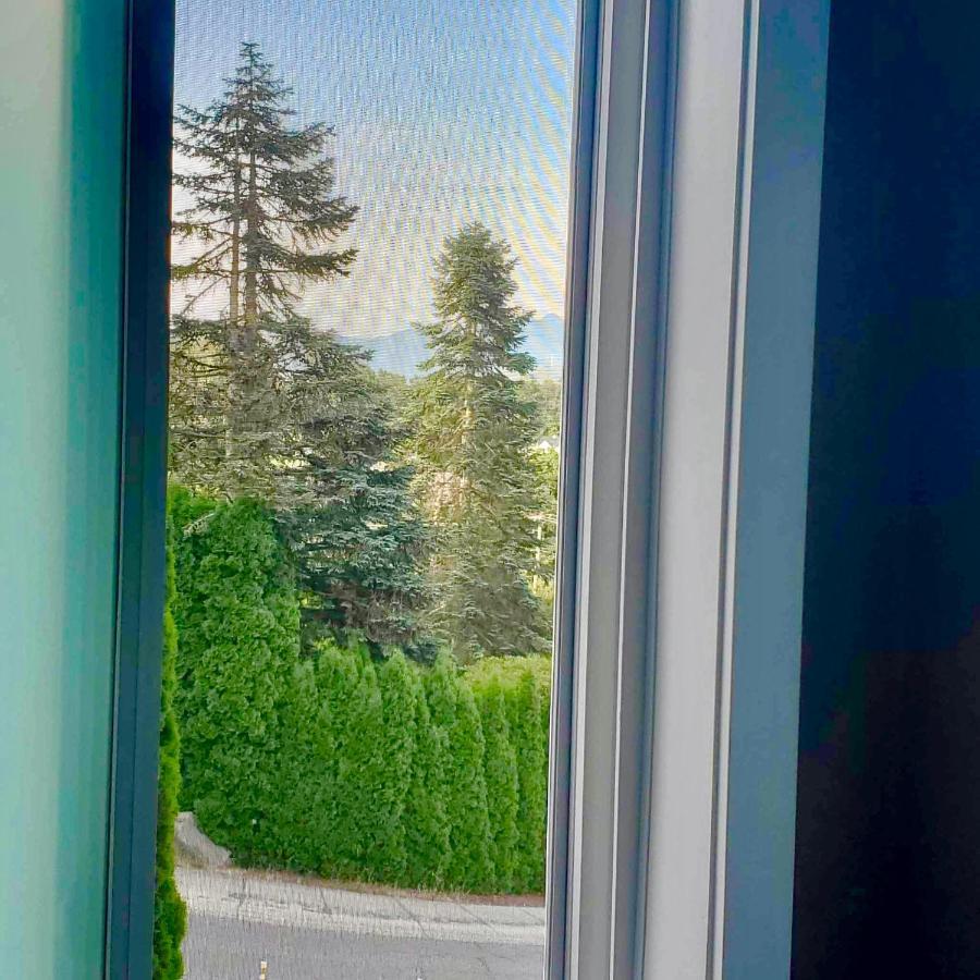Mountain Retreat 3 Bedroom Garden House Near Heritage Park, Coliseum , Hwy 1, Fishing, Cultus Lake 奇利瓦克 外观 照片